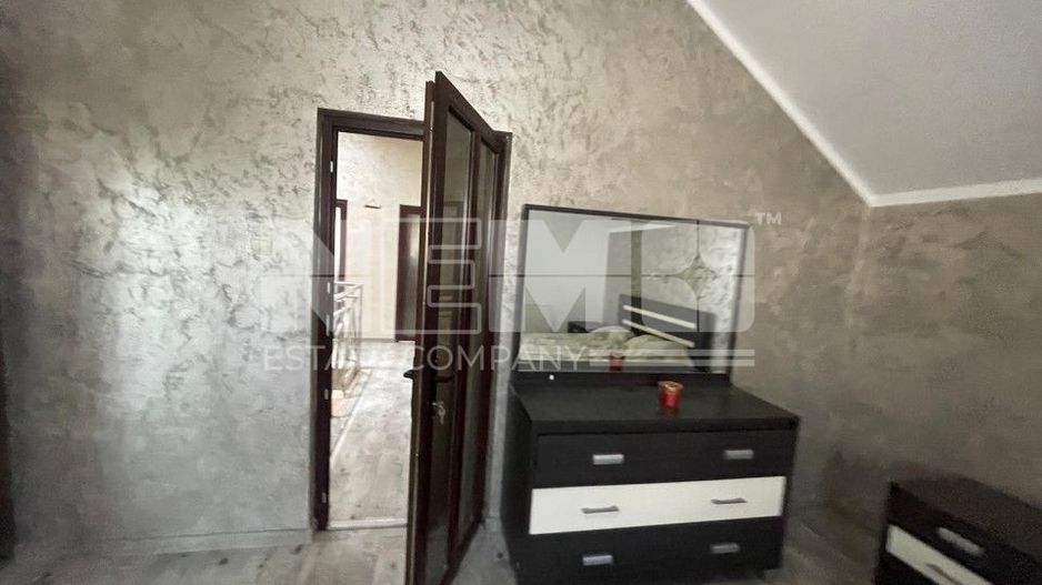 VILA CU FOISOR |  MOBILATA | CU 7 ARI TEREN - Poză 5