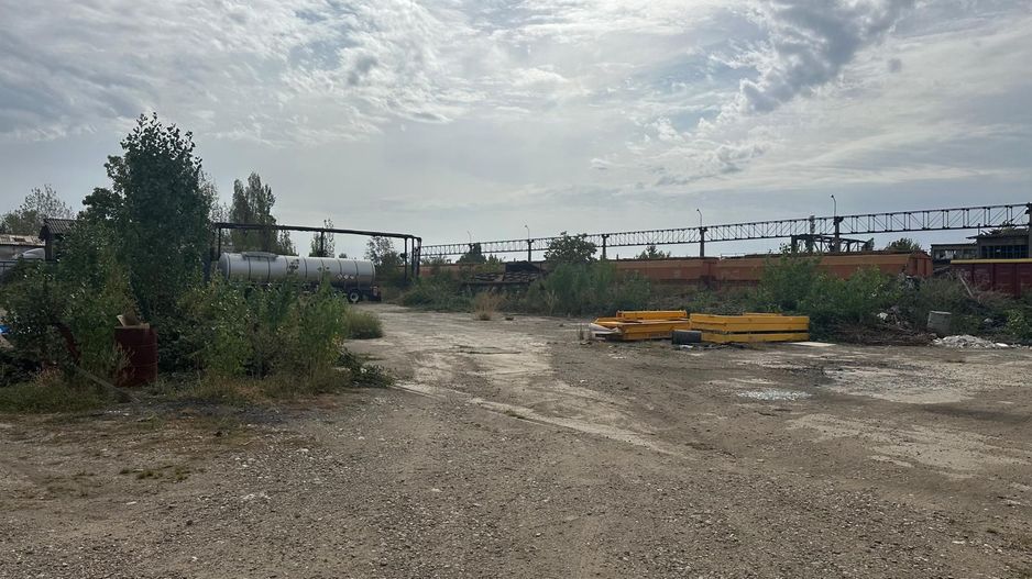 Platformă Industrială cu Cale Ferată si Infrastructură Completă - Poză 24