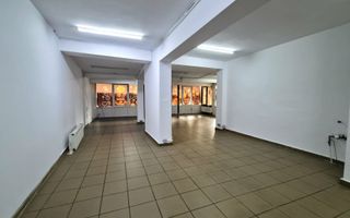 Spațiu comercial de închiriat- lângă spitalul Municipal Curtea de Argeș - Poză 7
