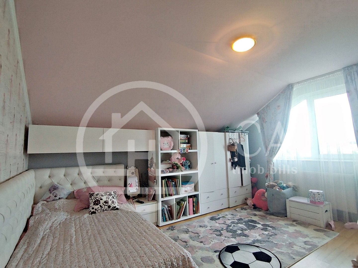 Casa de vanzare cu 5 camere in Santandrei, Bihor - Poză 11