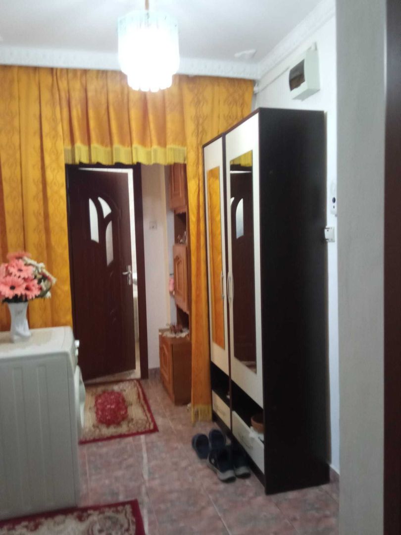 🏡 Apartament decomandat cu 2 camere, complet mobilat și utilat – Micro 18 - Poză 5