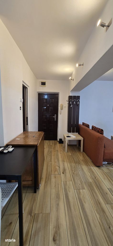 De Vanzare Garsonieră spațioasă, Calea Călărași, Hyperion, Delea Veche - Poză 3