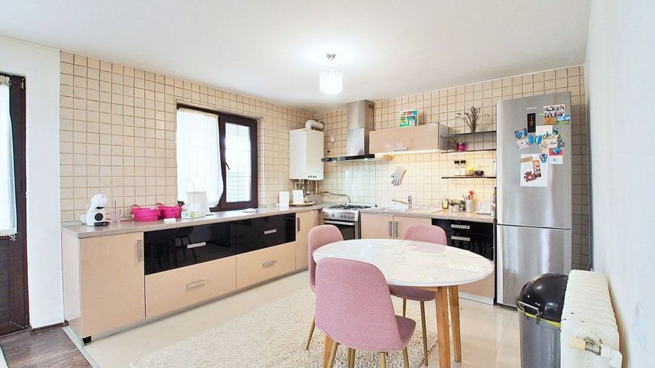 Vanzare vila de lux, Bradu - Poză 4