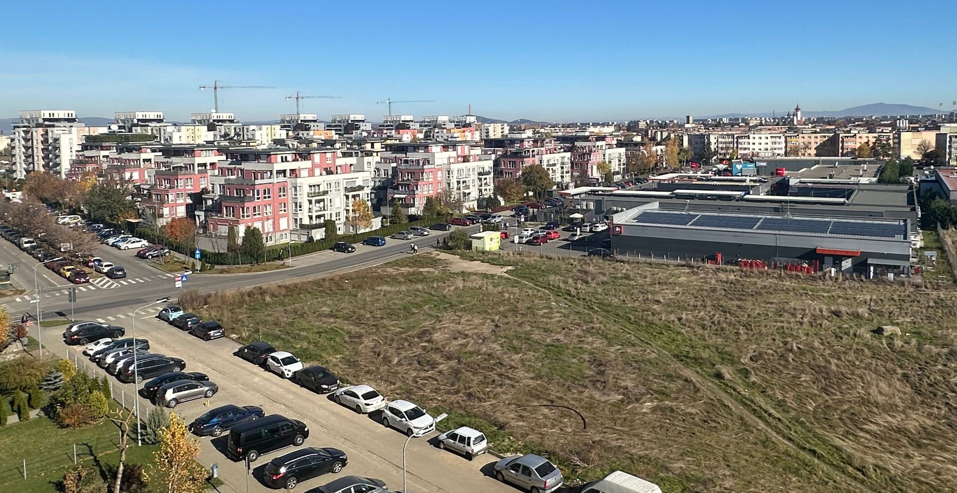 Apartament modern cu 2 camere și vedere spectaculoasă spre munți Avantgarden 3 - Poză 15