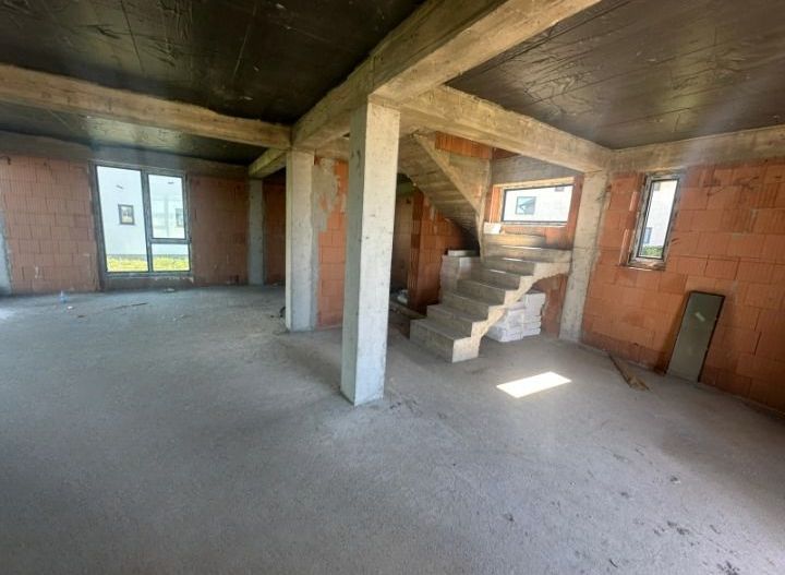 Casă individuală P+1+M Otopeni - Poză 2