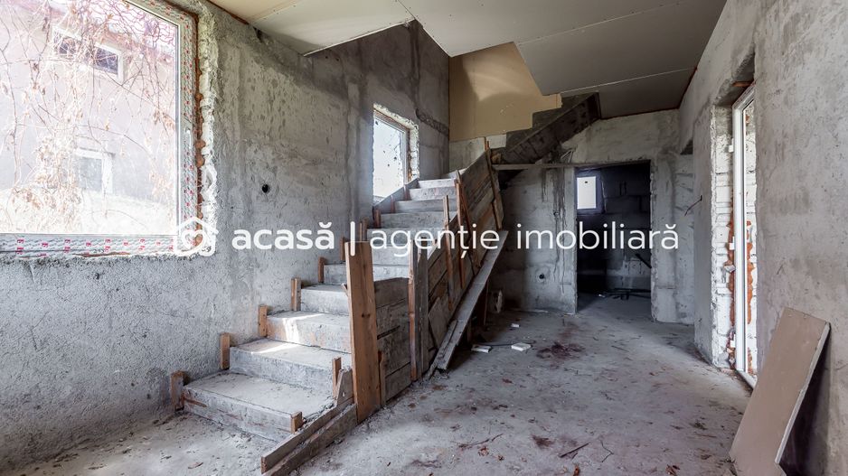 🏡 Casă P+1 la gri | 239 mp construiți | Călugareni -14 km de Arad - Poză 4