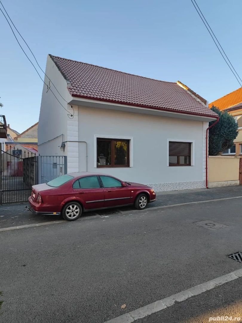 BRASADAS vinde casa individuala tip PARTER zona CENTRALA. - Poză 1