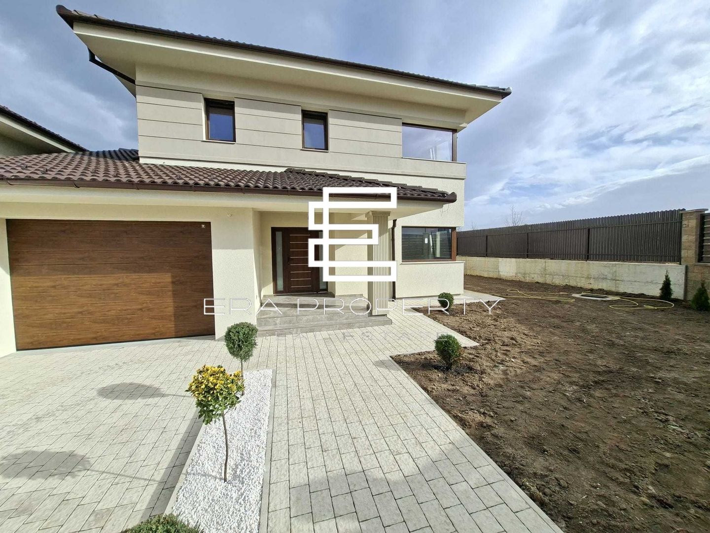 Casă individuală 175 mp utili + garaj, zonă deosebită Cisnădioara - Poză 1