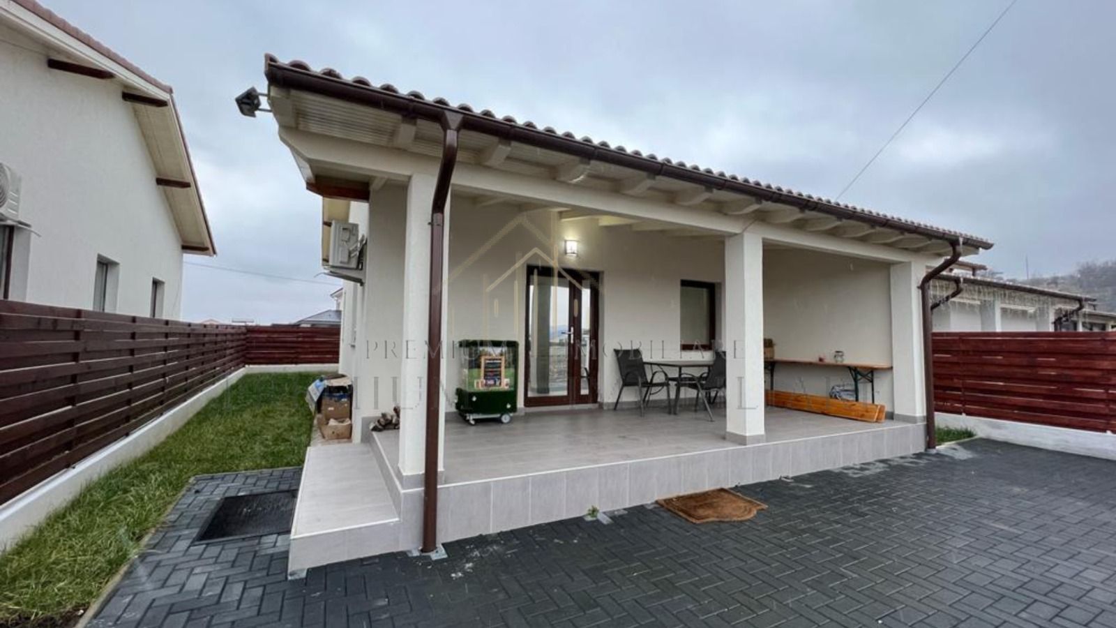 CASĂ DE ÎNCHIRIAT – ONEȘTI - Poză 12