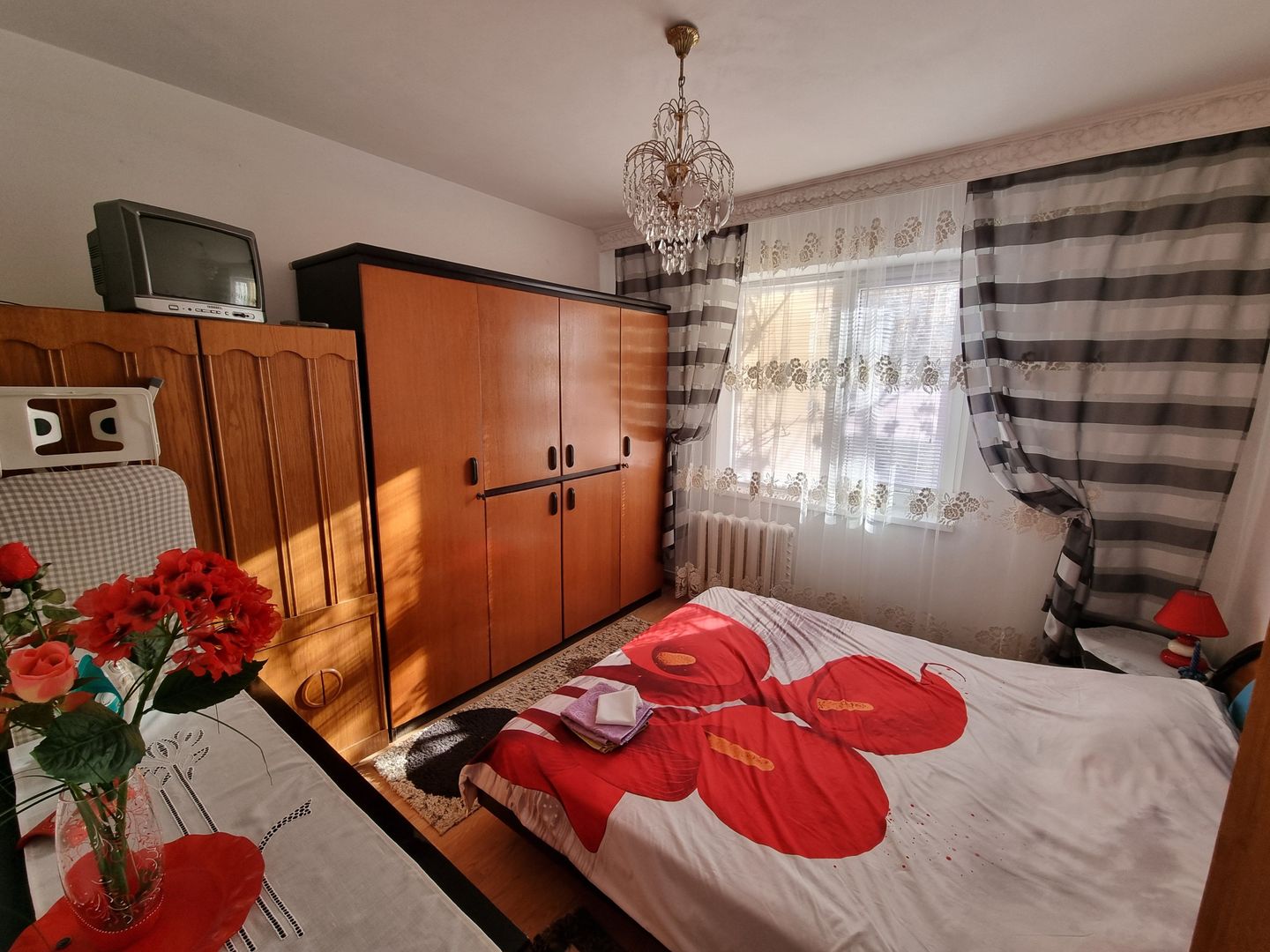 Apartament 3camere si loc de parcare - Poză 6
