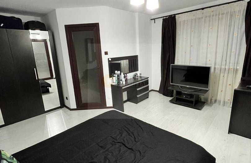 2 camere  | Teatrul Notarra - Romana  | Terasa de 30 mp - Poză 7