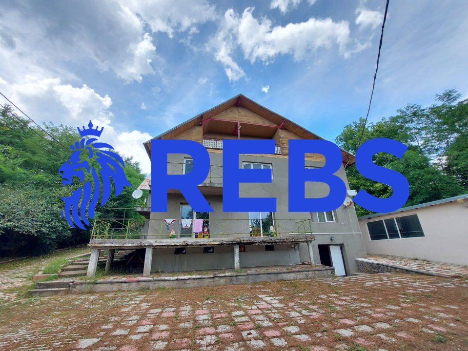Teren 5250 mp cu casa pretabila pensiune - Poză 9