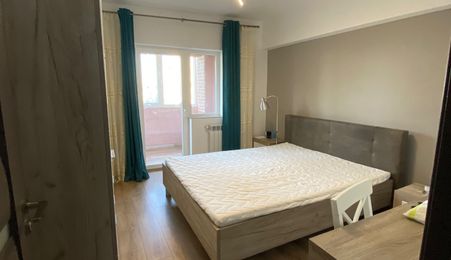 Apartament 3 camere | Lângă UMF Iași | Renovat complet-800 Euro