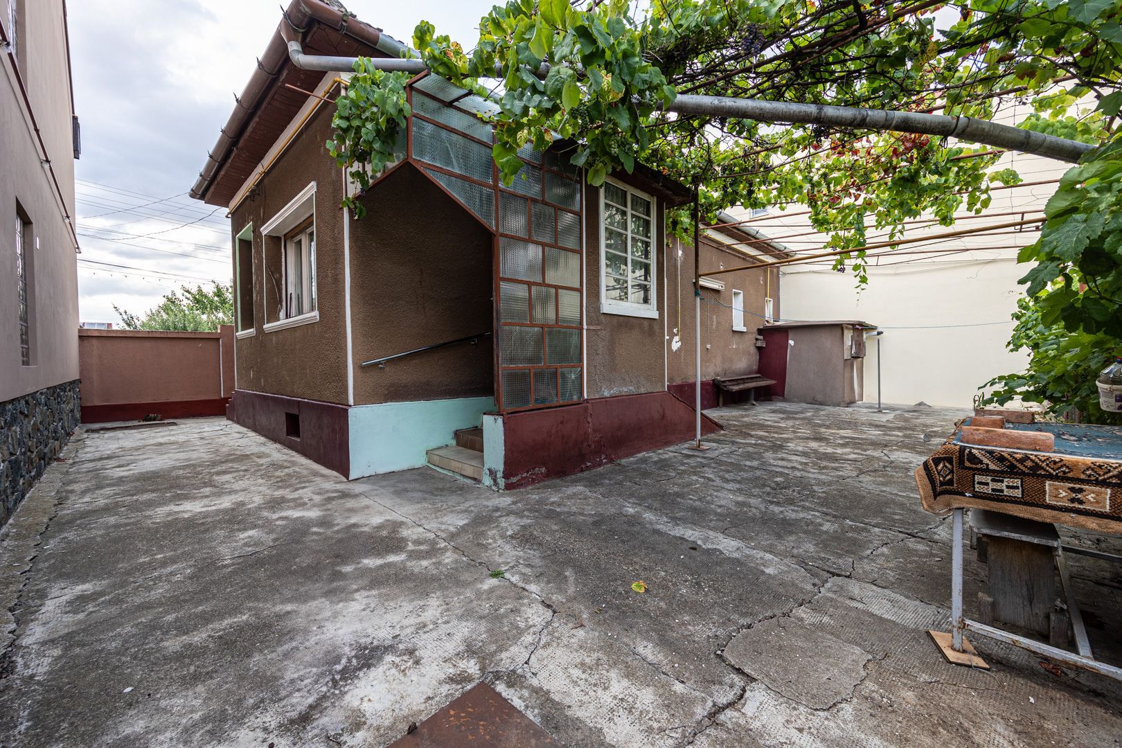 Casă de vânzare în Grădiște – Arad - teren 316 mp - Poză 2