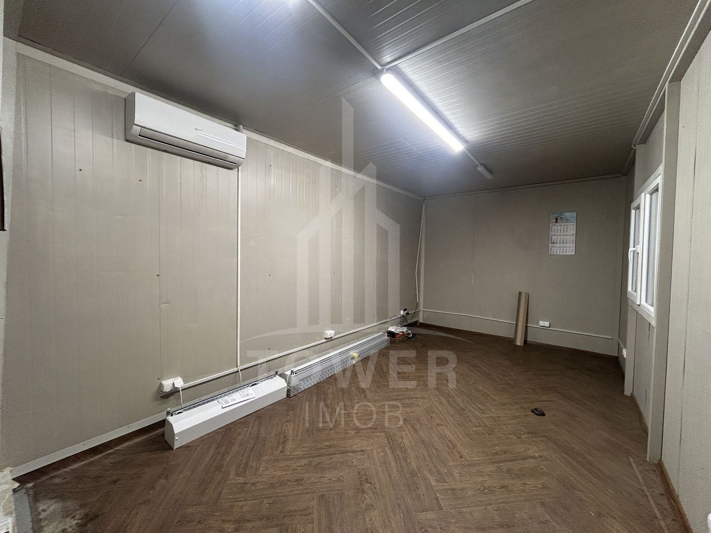 Hală Industrială Modernă 300 mp – Birou, Curent Trifazic și Acces Securizat - Poză 7