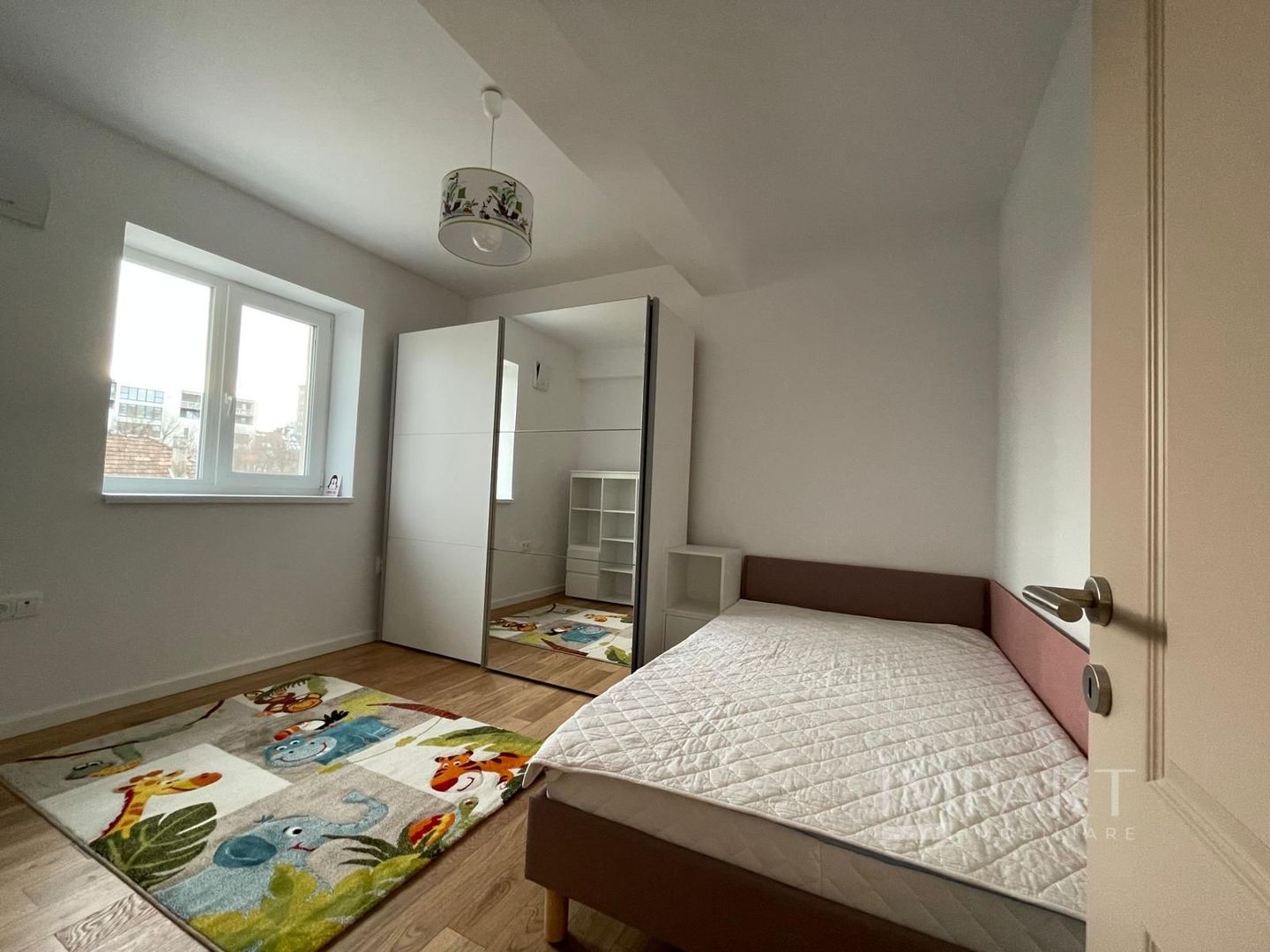 Casa moderna aproape de viitorul mall din Iris!!! - Poză 21