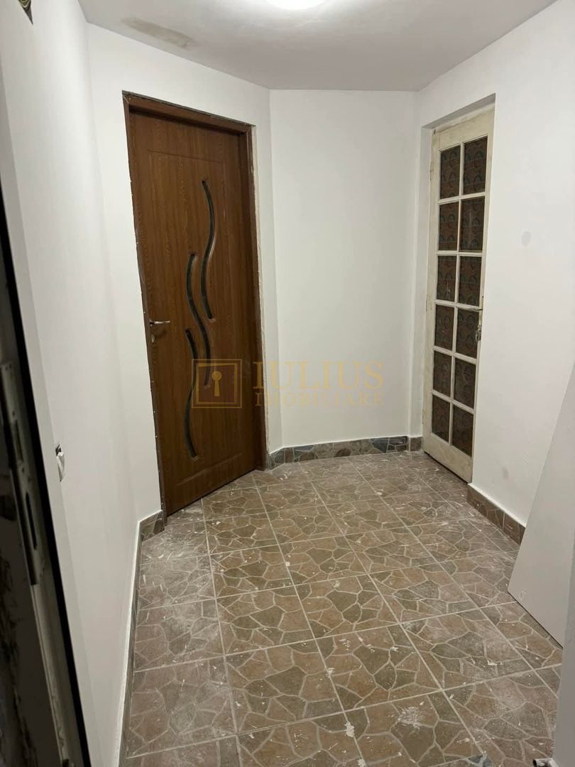 Apartament la casa, cochet intr-o zona foarte linistita. - Poză 6