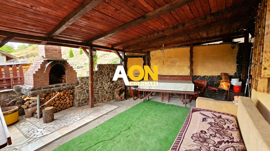 Casă cu 4 Camere, 550mp Teren, Zona Pâclișa - Poză 2