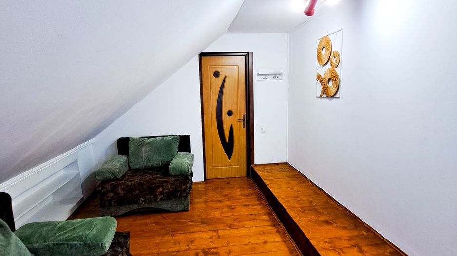 Ap 3 Camere la Mansardă de Casă - Utilități Separate - Poză 15