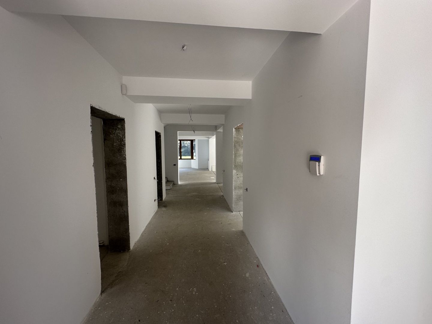 PARADISUL VERDE, VILA 507 MP, LOT 1.095 MP! - Poză 8