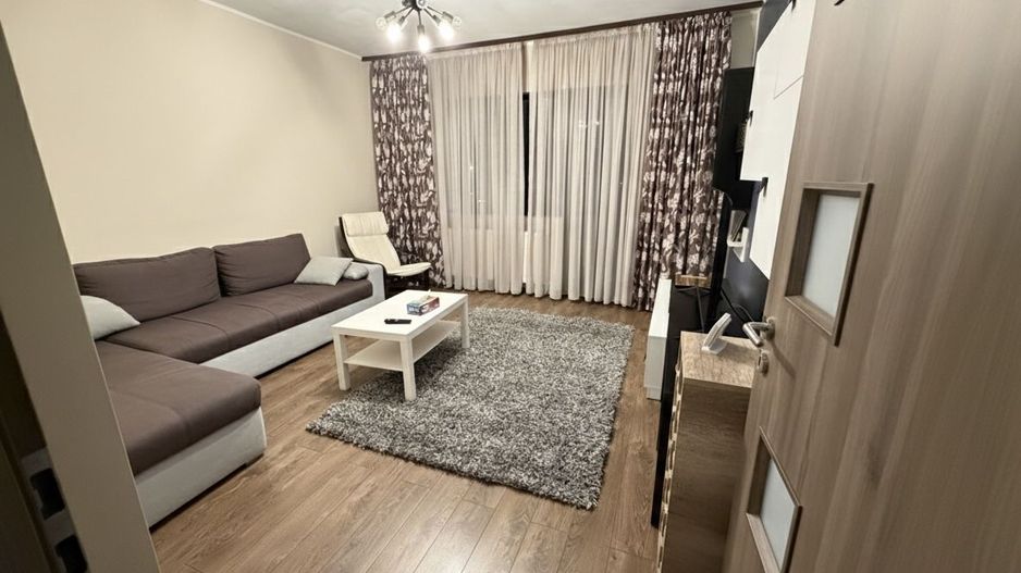 Apartament 2 cam decomandat • Metrou Leonida • Loc de parcare - Poză 1