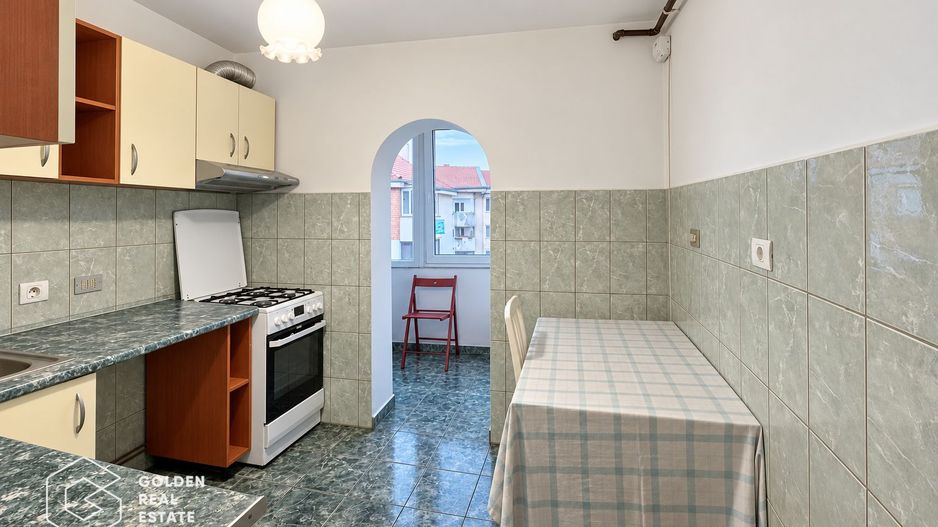 Apartament 3 camere, etaj 4, zona Alfa - Poză 6