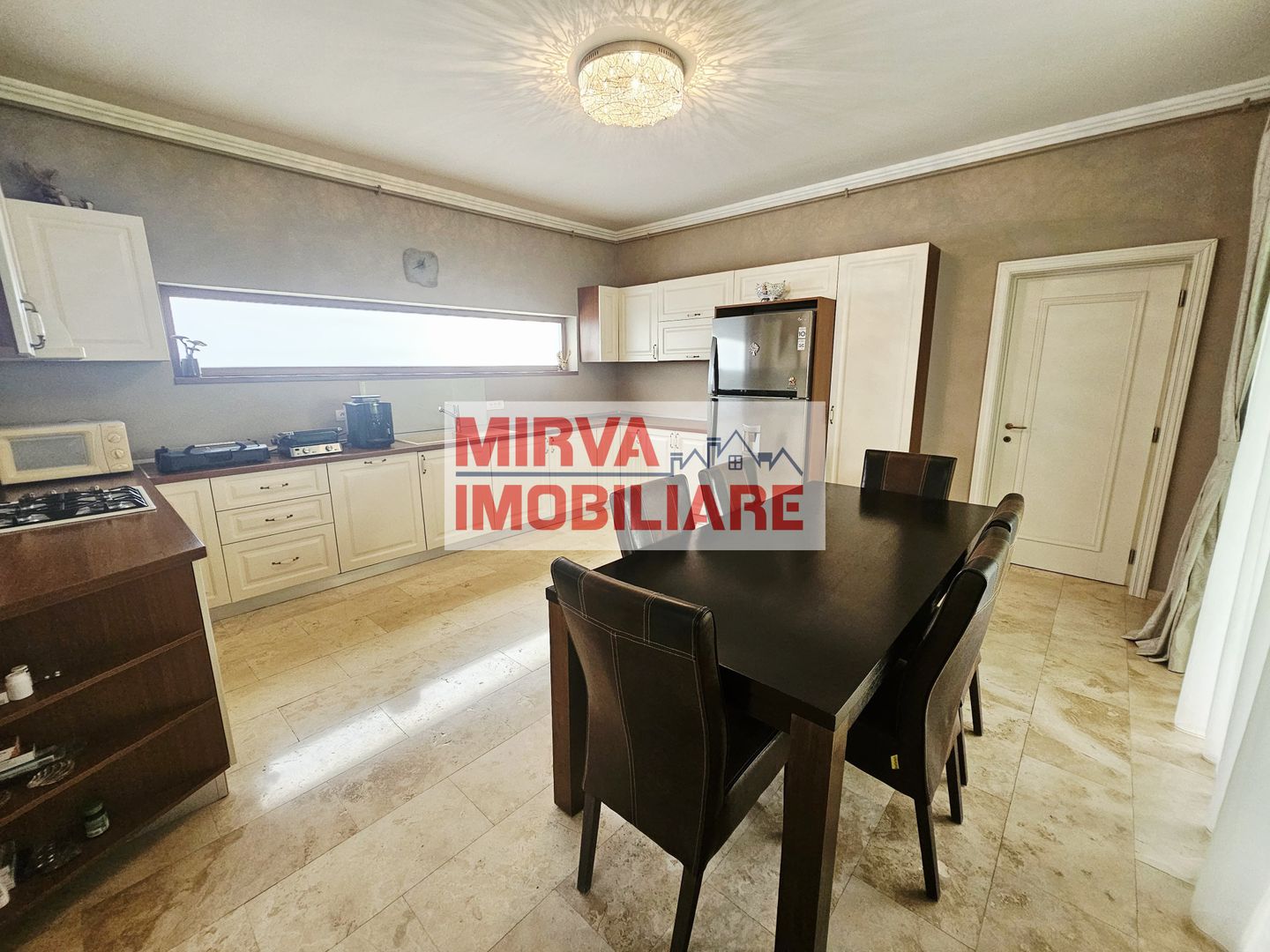 🏡 Casă de Lux cu Design Exclusivist – Eleganță, Rafinament și Confort - Poză 23