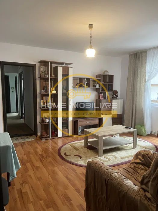 Apartament cu 3 camere/ semi-decomandat/ 70 mp/ zona Zimbru - Poză 1