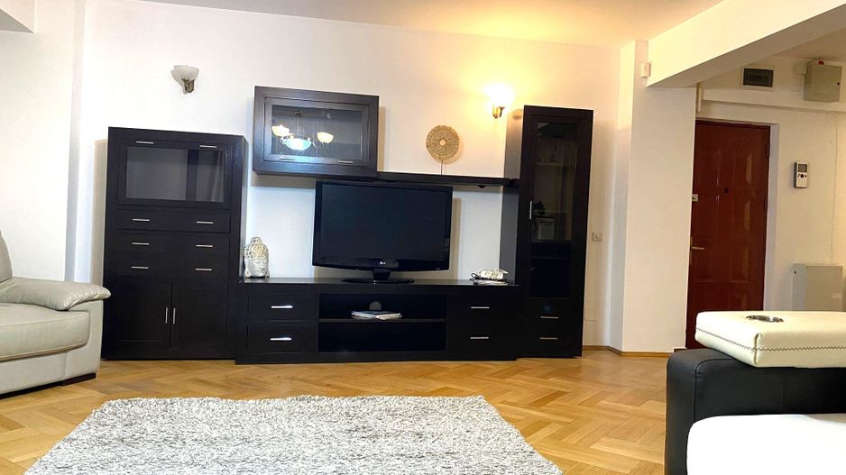 Apartament de inchiriat |3 camere  |Greenfield |living spectaculos - Poză 6