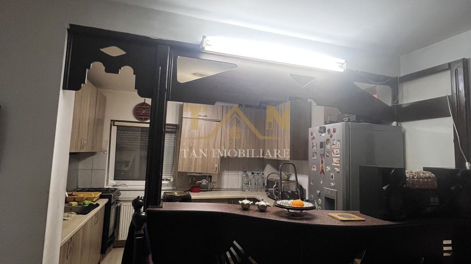 Apartament de vânzare   3 camere Parter Dumbravita  (langa Petrom) - Poză 6