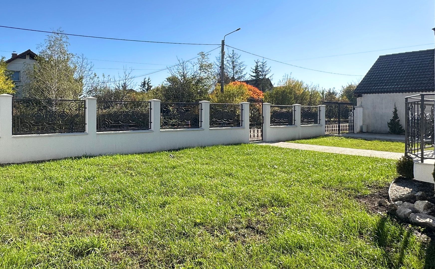 Vânzare casă 5 camere nouă elegantă și spațioasă în Hărman - Poză 2