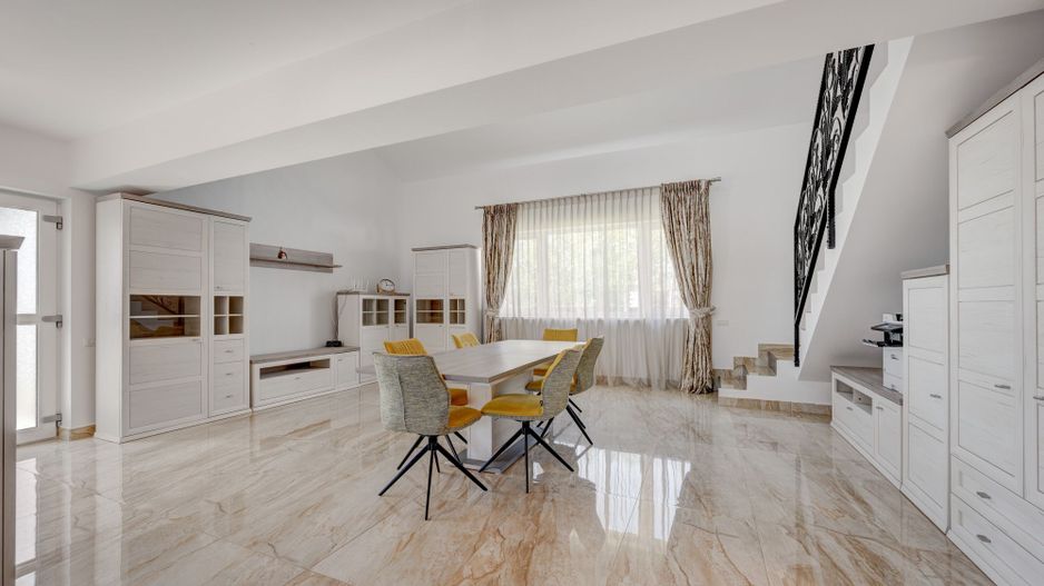 Casa cu Mesteceni!  Complex Lalelelor Domnești - Poză 11