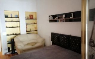 Apartament de vânzare, 100 m², etaj 3/3, cu terasă, localitate liniștită, la 90 km de Aeroportul Bari, Basilicata, Italia - Poză 1