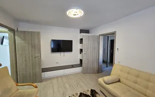 Inchiriere apartament modern, nou, Trivale - Poză 14