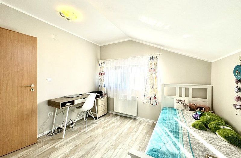 Casa de închiriat  - Dumbrăvița - Poză 26