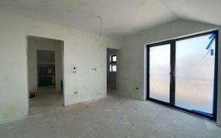 Casă individuală cu garaj-Moșnița Veche - Poză 9