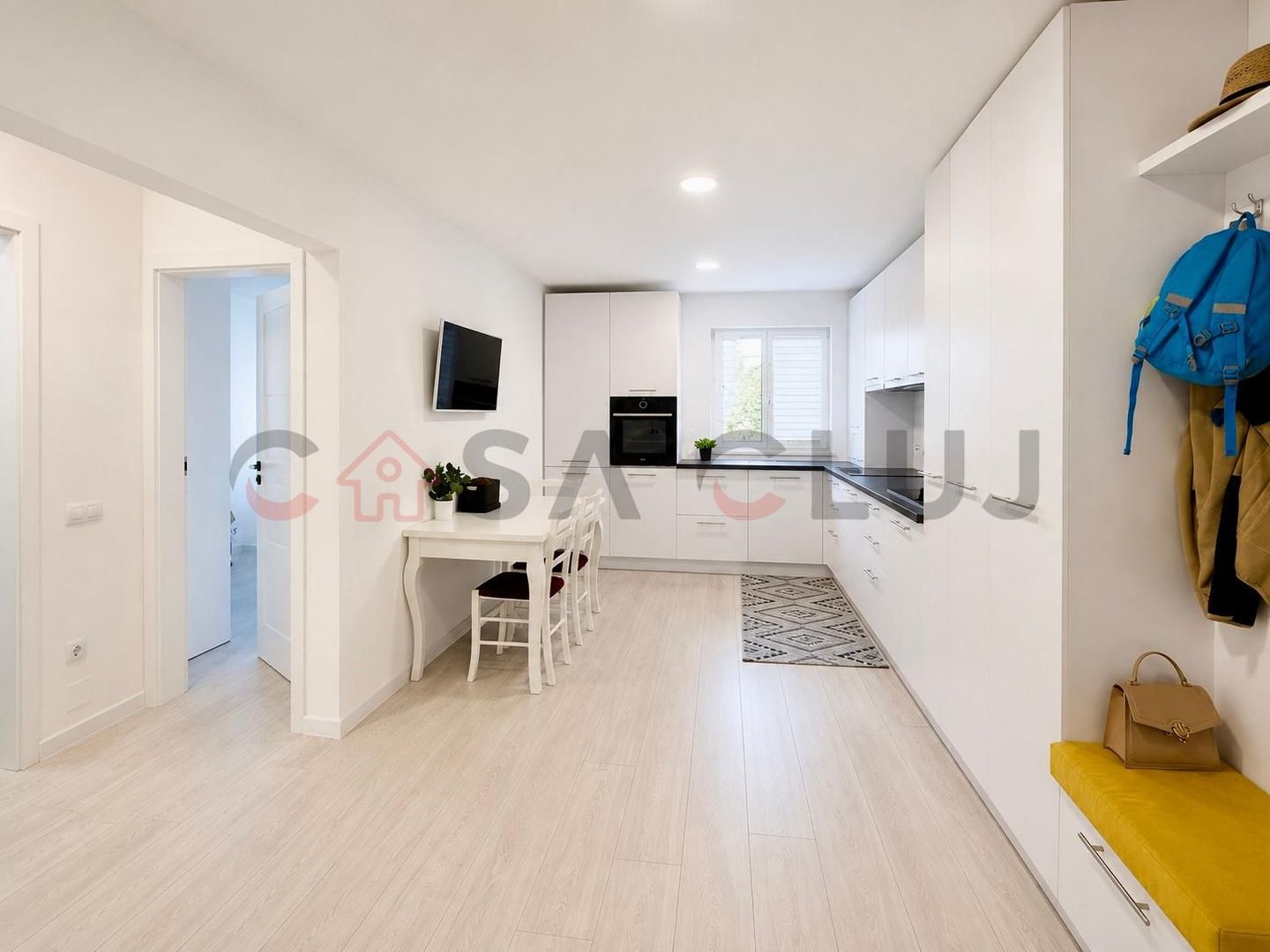 3 camere decomandate, la cheie, etaj intermediar, OMV Mărăști - Poză 2