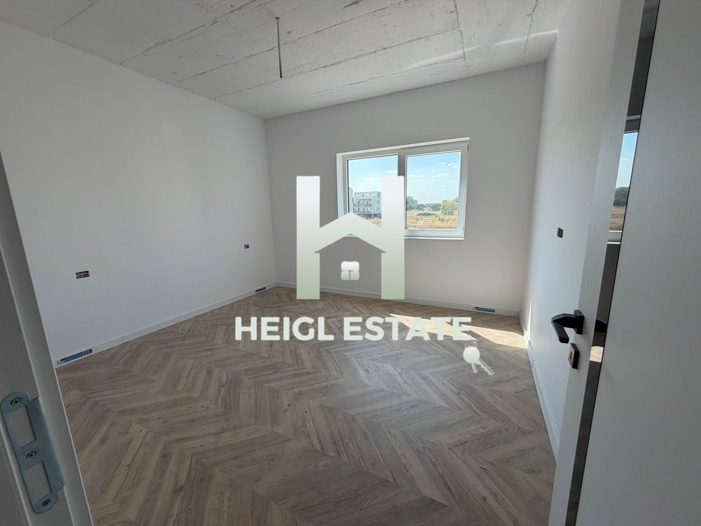 Apartament cu 3 camere si 2 bai in zona Braytim - Poză 4
