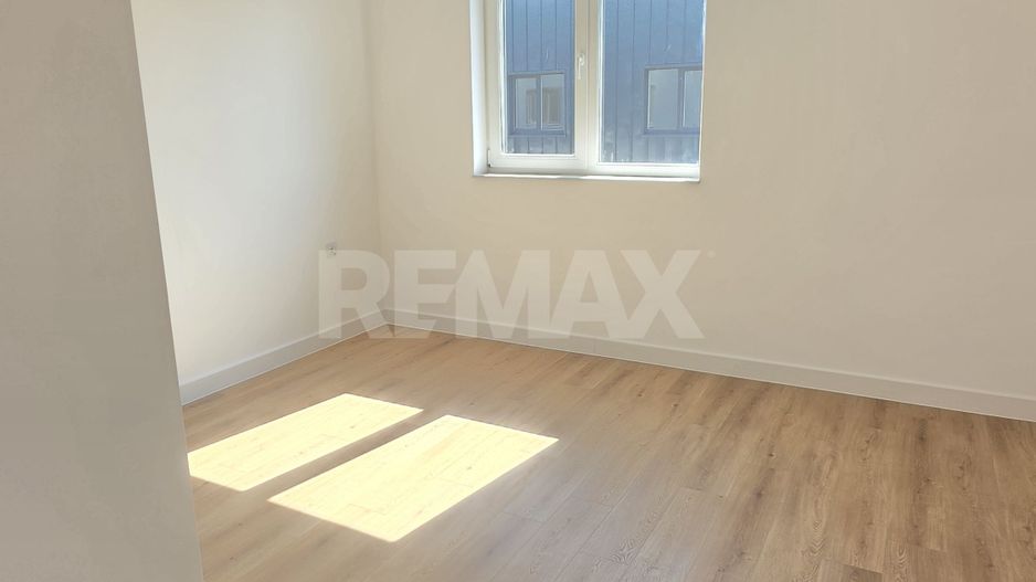 Apartament cu 2 camere în București, Pipera, România - Poză 5