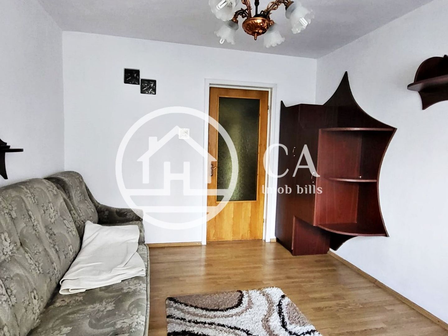 Apartament de închiriat cu 3 camere în zona Rogerius, Oradea - Poză 3