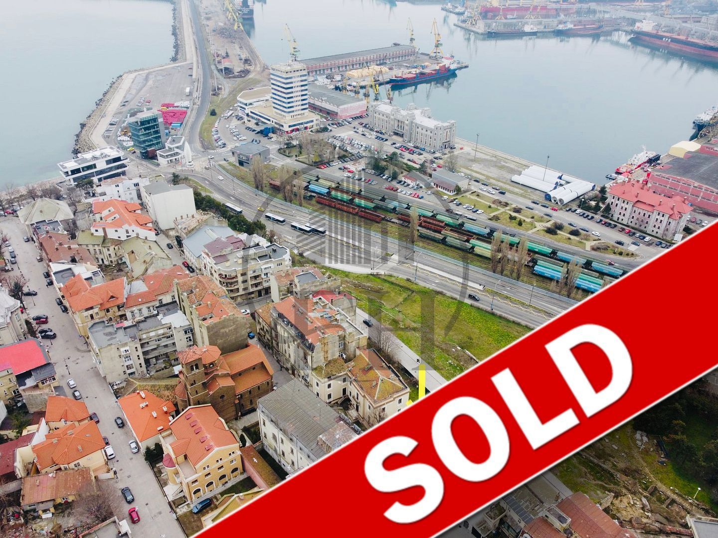 SOLD/ VANDUT  Teren de vanzare Centrul vechi, Constanta - Poză 1