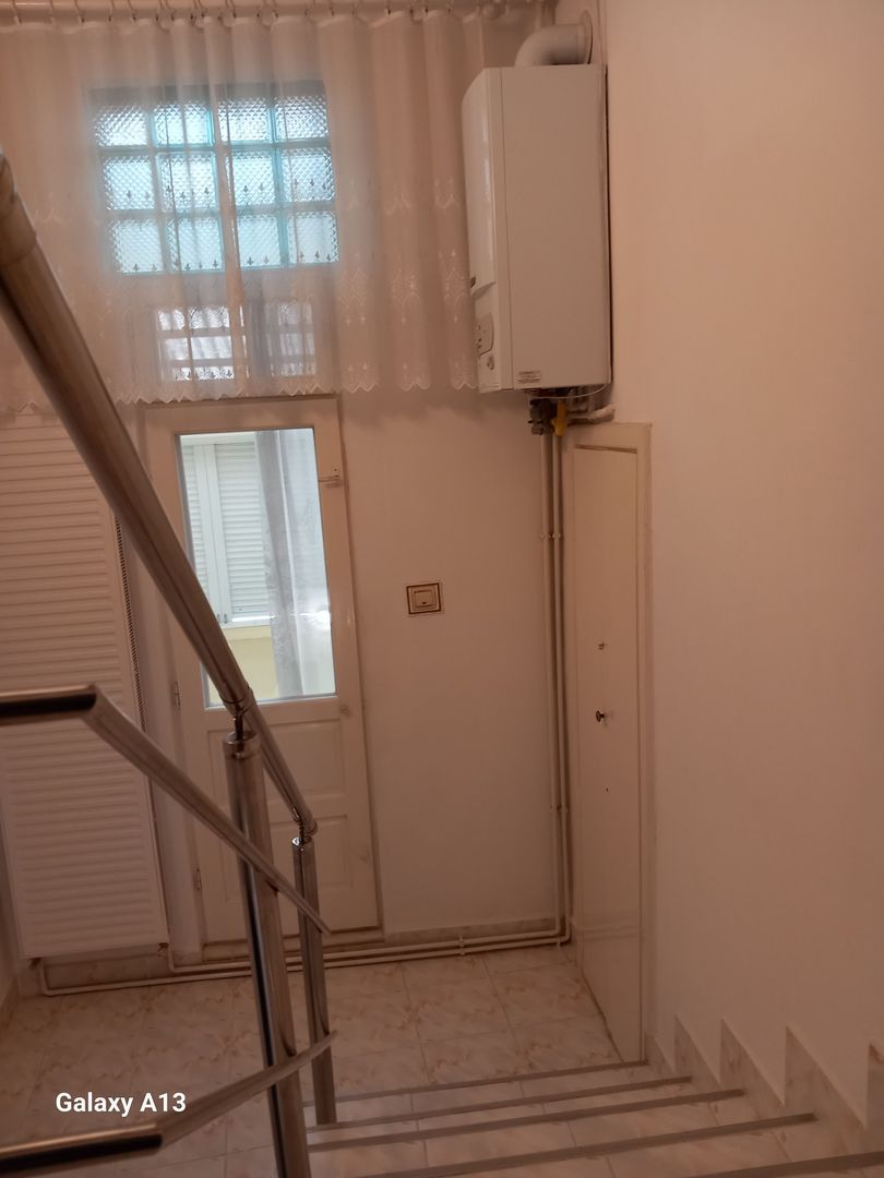 BRASADAS vinde casa 2 cam cu etaj 6 ari zona Bercu Rosu. - Poză 6
