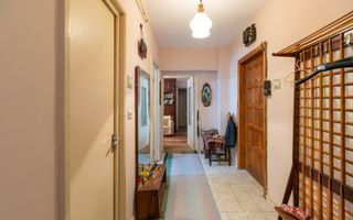 Apartament 3 camere de vânzare, Ultracentral, Bacău - Poză 9