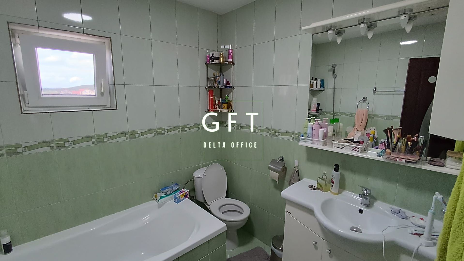 Casa/Vila la Sarata formata din 2 apartamente - Poză 9