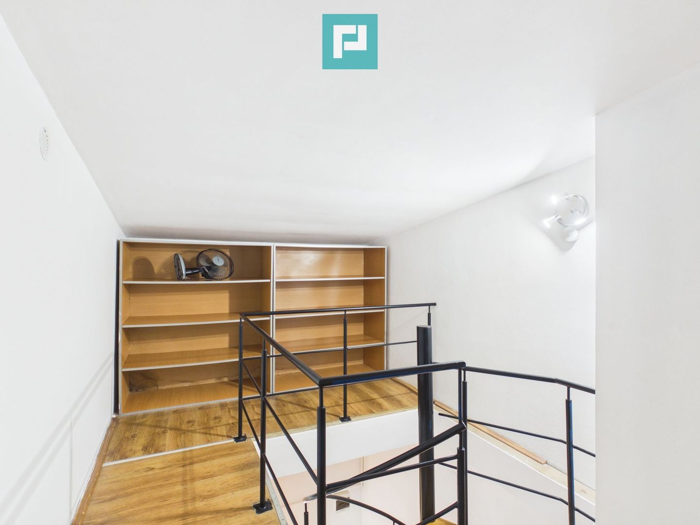 Apartament două camere decomandat ultracentral - Poză 9