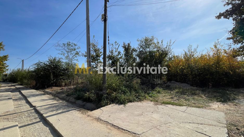 Teren intravilan 2773mp Costesti, AG - Poză 7