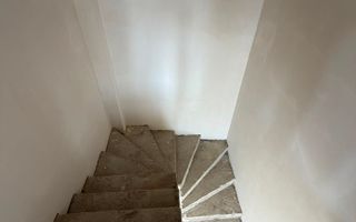 Triplex 4 camere DECOMANDATE, 112 mp utili, 184 mp curte, Urusagului - Poză 3