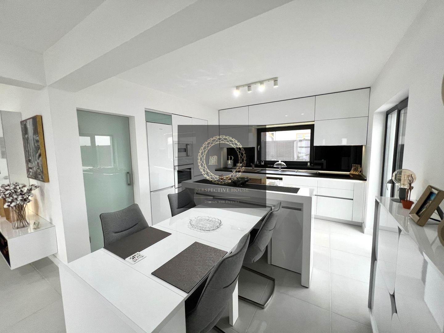 Casa individuala superfinisata, 3 camere, 2 bai, 500mp teren - Poză 36