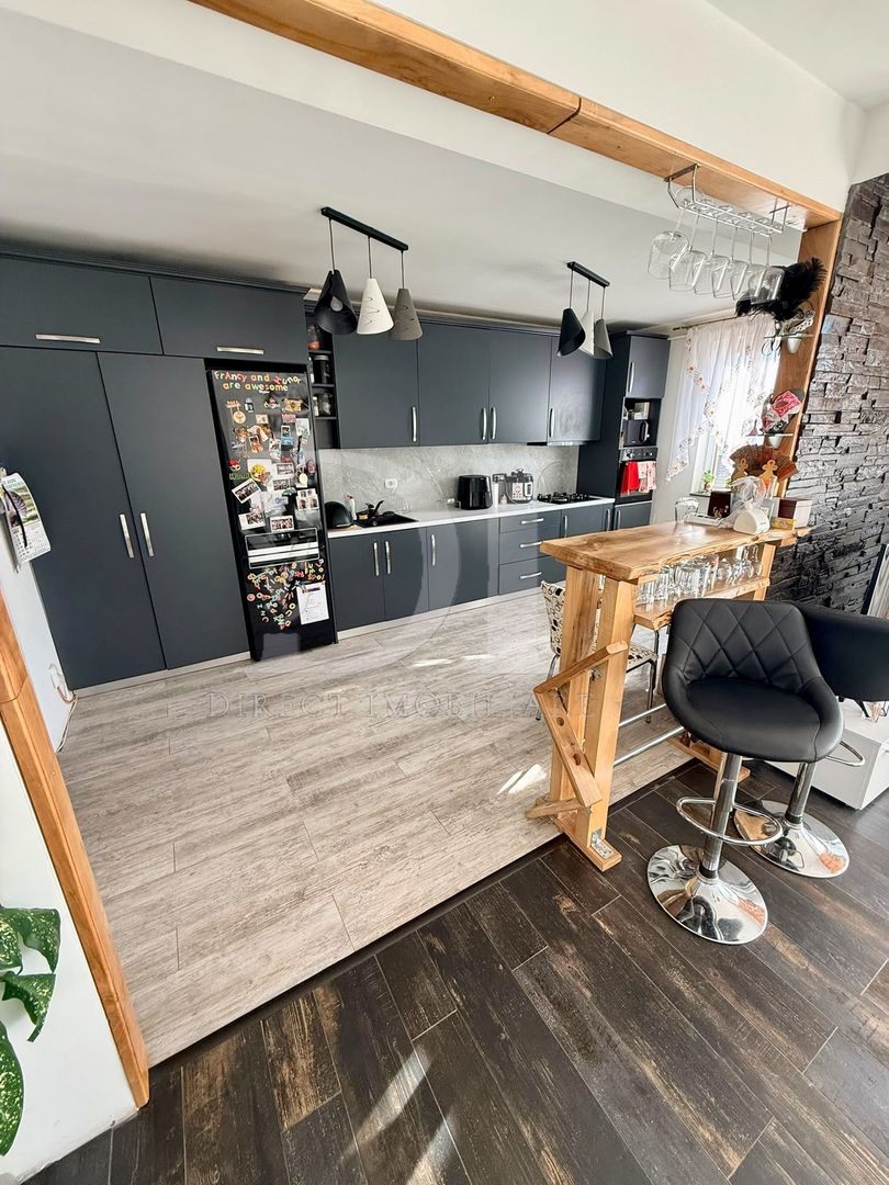 APARTAMENT 3 CAMERE DE VÂNZARE – FLOREȘTI, STR. CETĂȚII - Poză 4