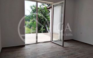 Casa de vanzare cu 4 camere in zona Matei Corvin, Oradea - Poză 12